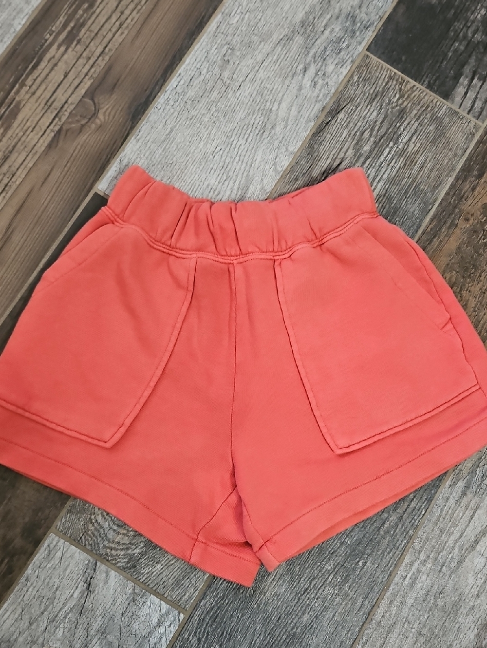Aerie Coral Pocket Shorts